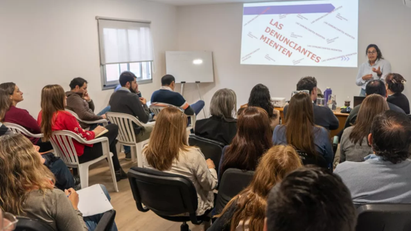 FORMACIÓN CON IMPACTO: LA AGPS AFIANZA SU COMPROMISO EN EL MARCO DE LA LEY MICAELA